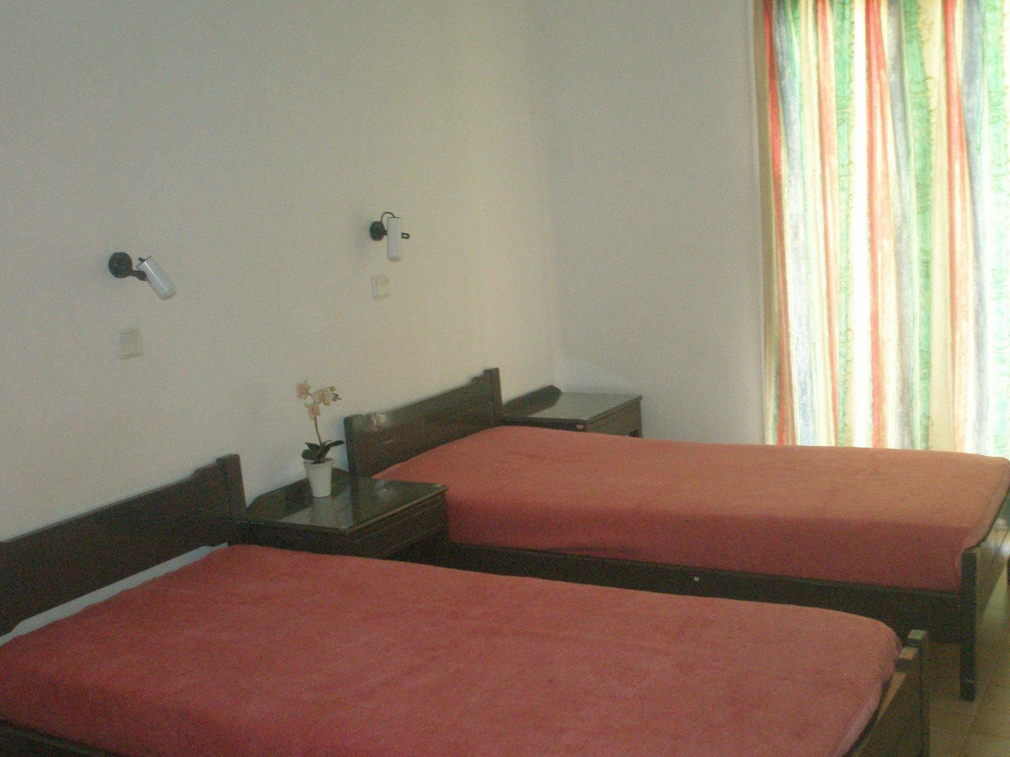 Emerald Hotel Malia Buitenkant foto