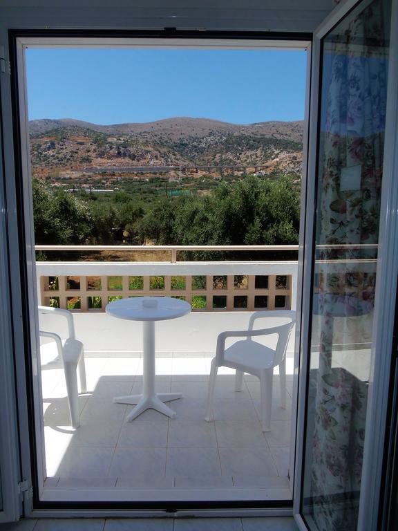 Emerald Hotel Malia Buitenkant foto