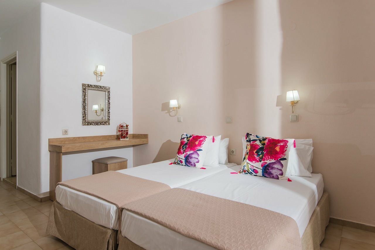 Emerald Hotel Malia Buitenkant foto